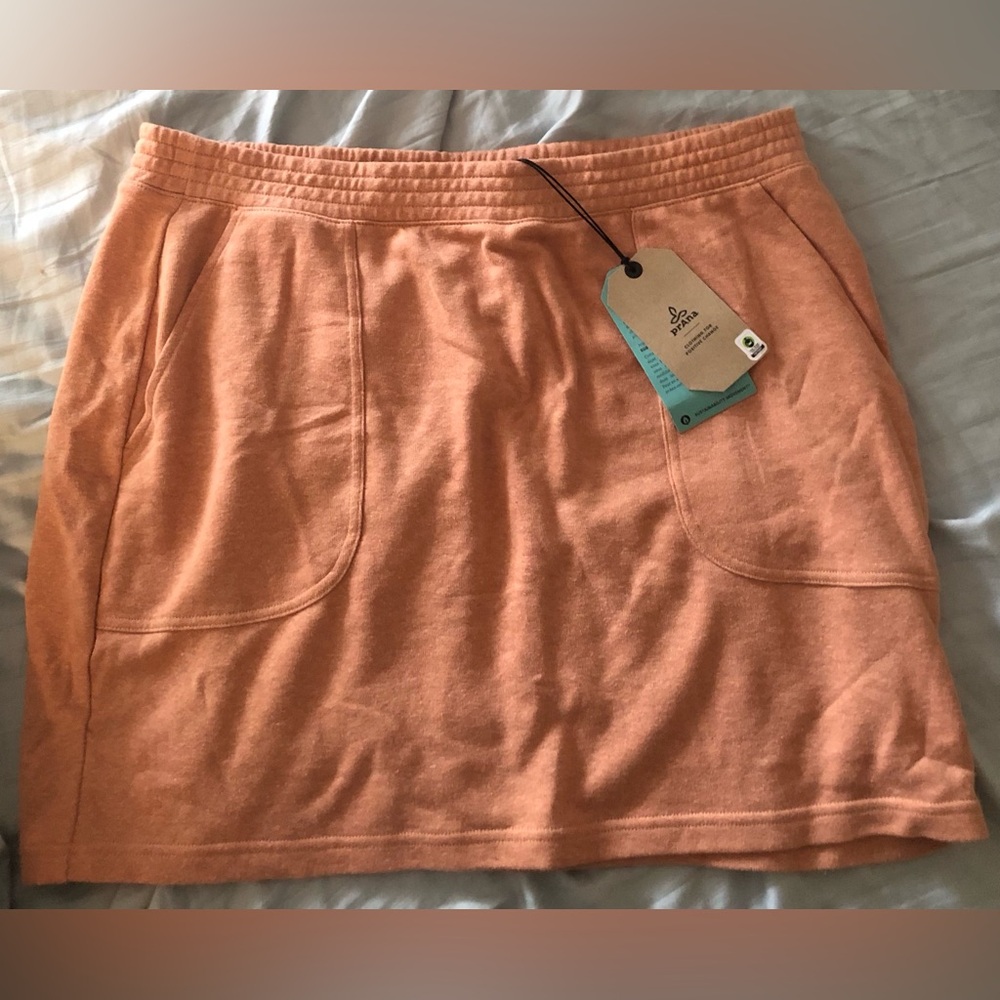 Prana cozy up skirt NWT